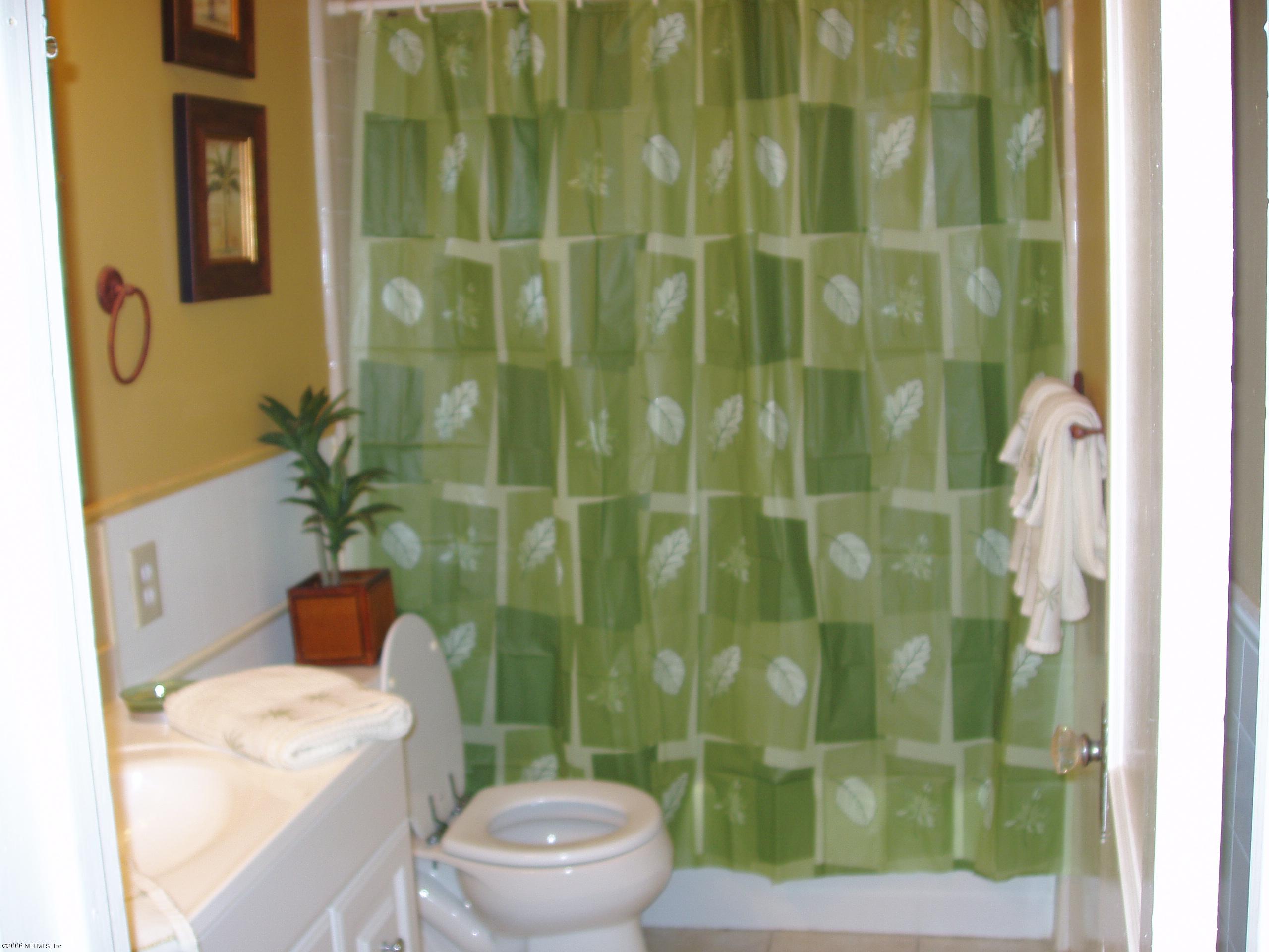 1839 Lilly Road East Jacksonville, FL 32207 - Photo 8 of 8 Bathroom 2