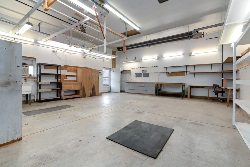 1038 Pittsburgh Road Valencia, PA 16059 - Photo 6 of 25 a view of parking garage with furniture