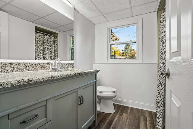 $450,000 | 417 Glenys Drive, Lemont, IL 60439