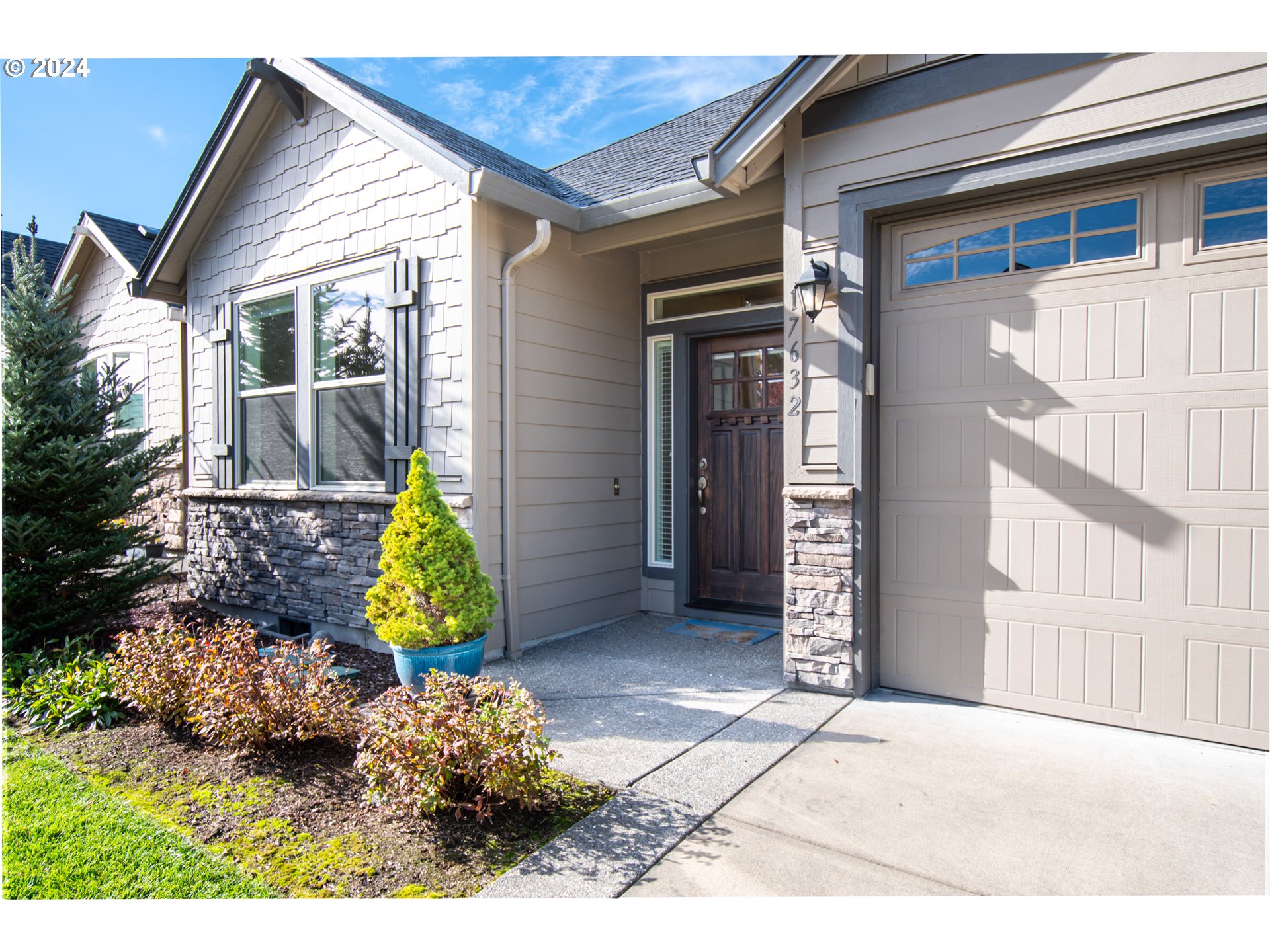 17632 Northeast 17th Avenue Ridgefield, WA 98642 - Photo 29 of 30 a front view of a house