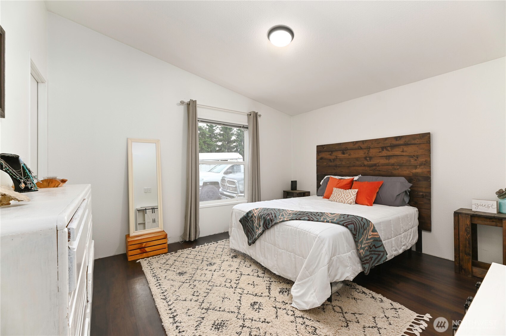 264 West Ihler Road Camano Island, WA 98282 - Photo 17 of 36 Gallery Image 17
