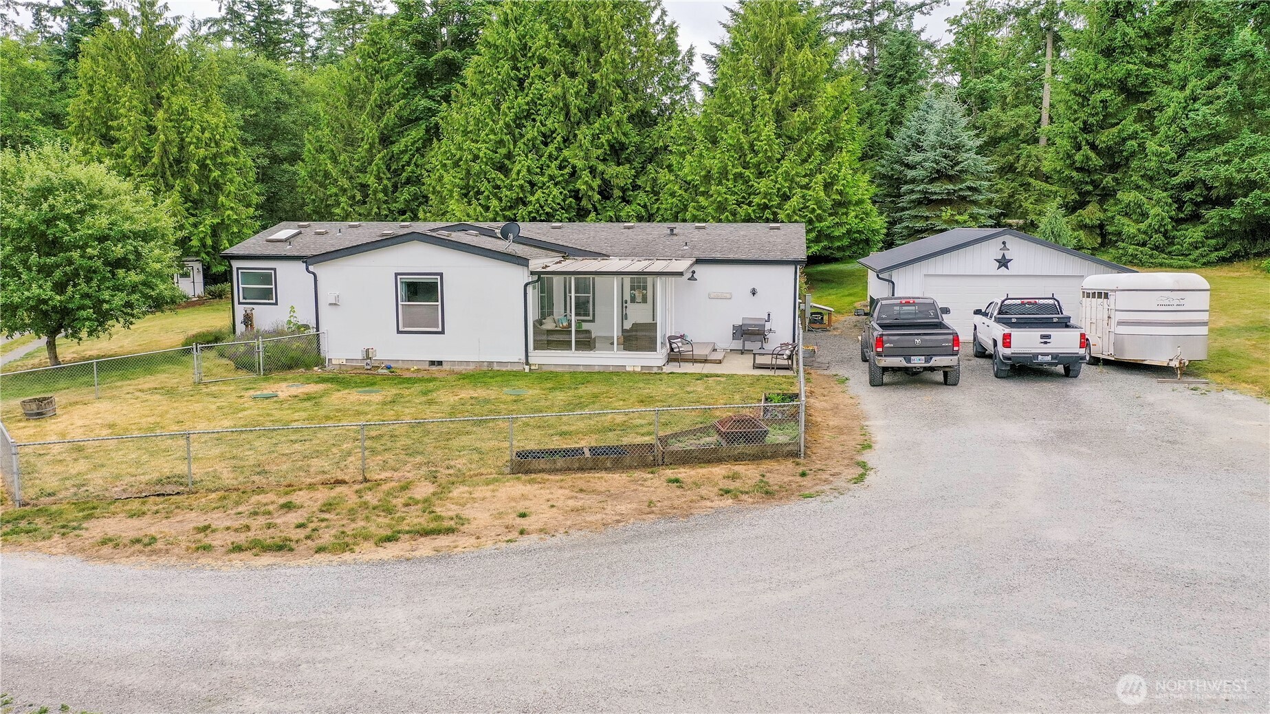 264 West Ihler Road Camano Island, WA 98282 - Photo 3 of 36 Gallery Image 3