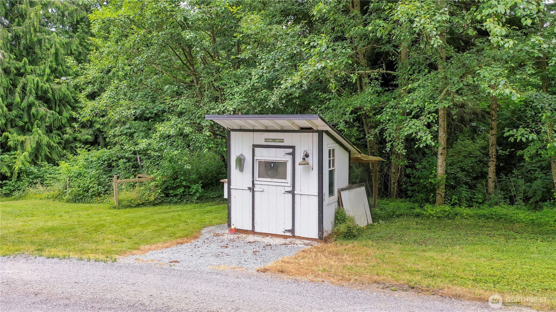 264 West Ihler Road Camano Island, WA 98282 - Photo 35 of 36 Gallery Image 35