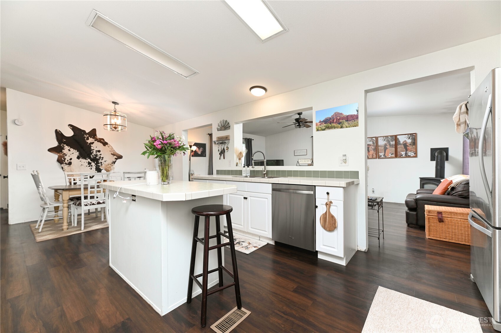 264 West Ihler Road Camano Island, WA 98282 - Photo 10 of 36 Gallery Image 10