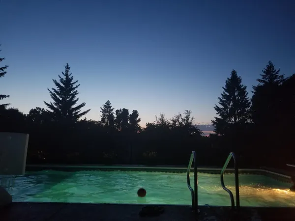 $550,000 | 2423 Pond Avenue East, Maplewood, MN 55119