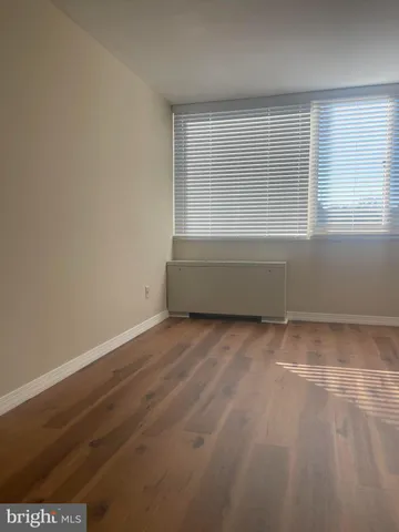 $2,200 | 4520 King Street, Unit 706, Alexandria, VA 22302