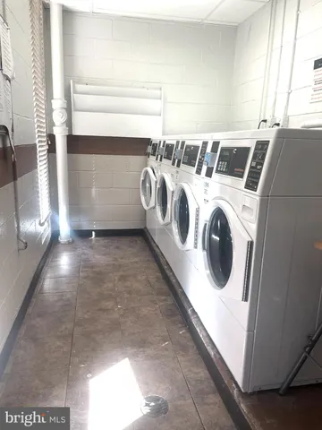 $2,200 | 4520 King Street, Unit 706, Alexandria, VA 22302