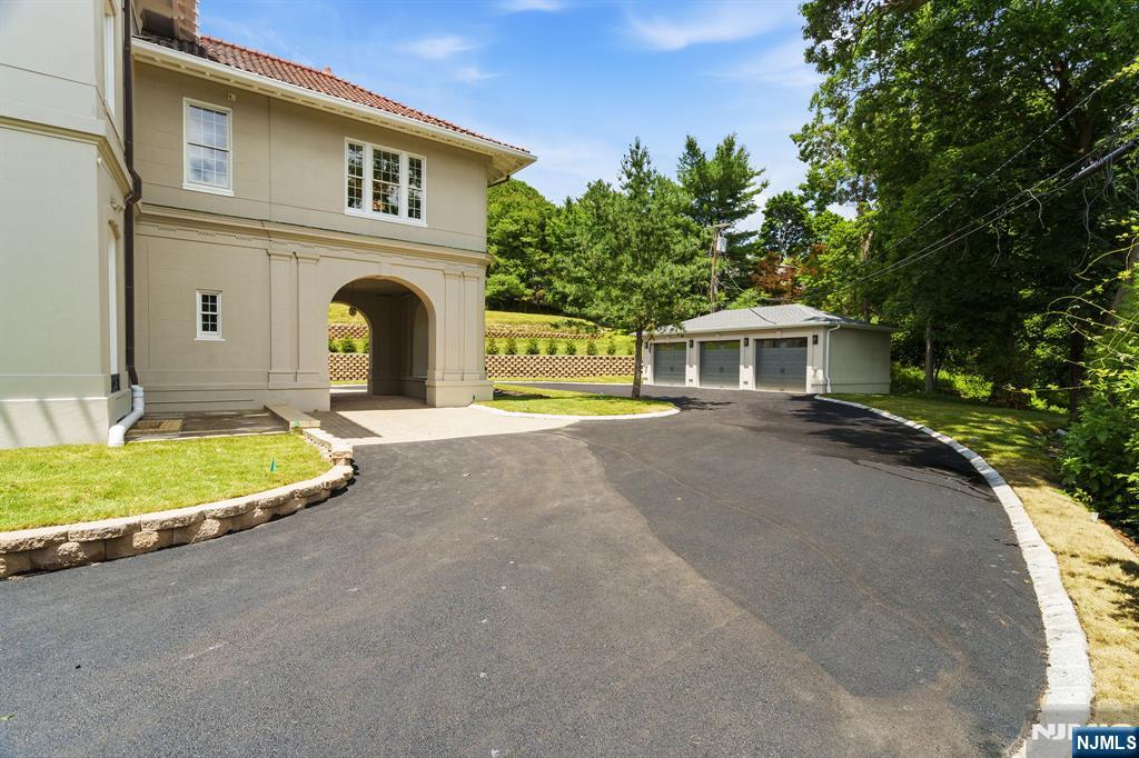 207 Union Street Montclair, NJ 07042 - Photo 45 of 47