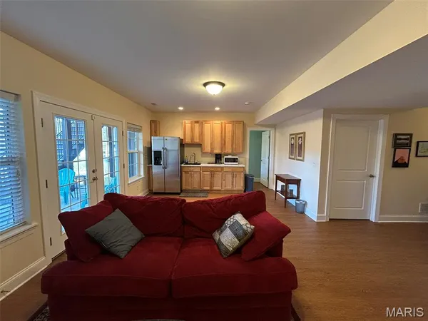 $5,195 | 1733 West Woodbine Avenue, Kirkwood, MO 63122