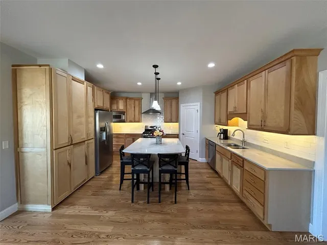 $5,195 | 1733 West Woodbine Avenue, Kirkwood, MO 63122