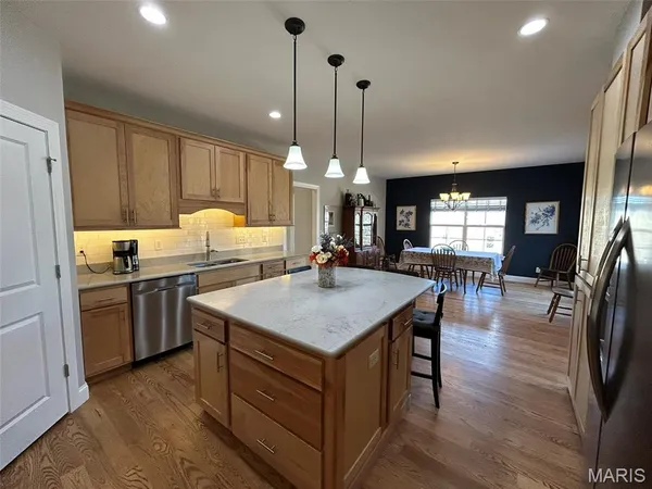 $5,195 | 1733 West Woodbine Avenue, Kirkwood, MO 63122