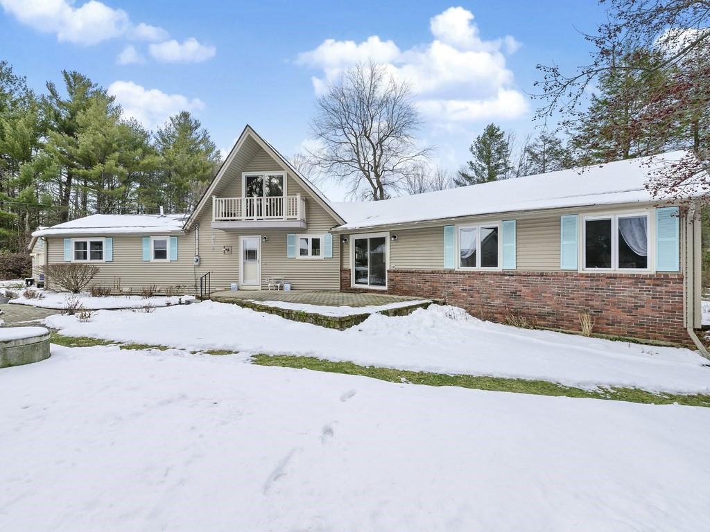 23 Patricia Road Westminster, MA 01473 - Photo 1 of 40