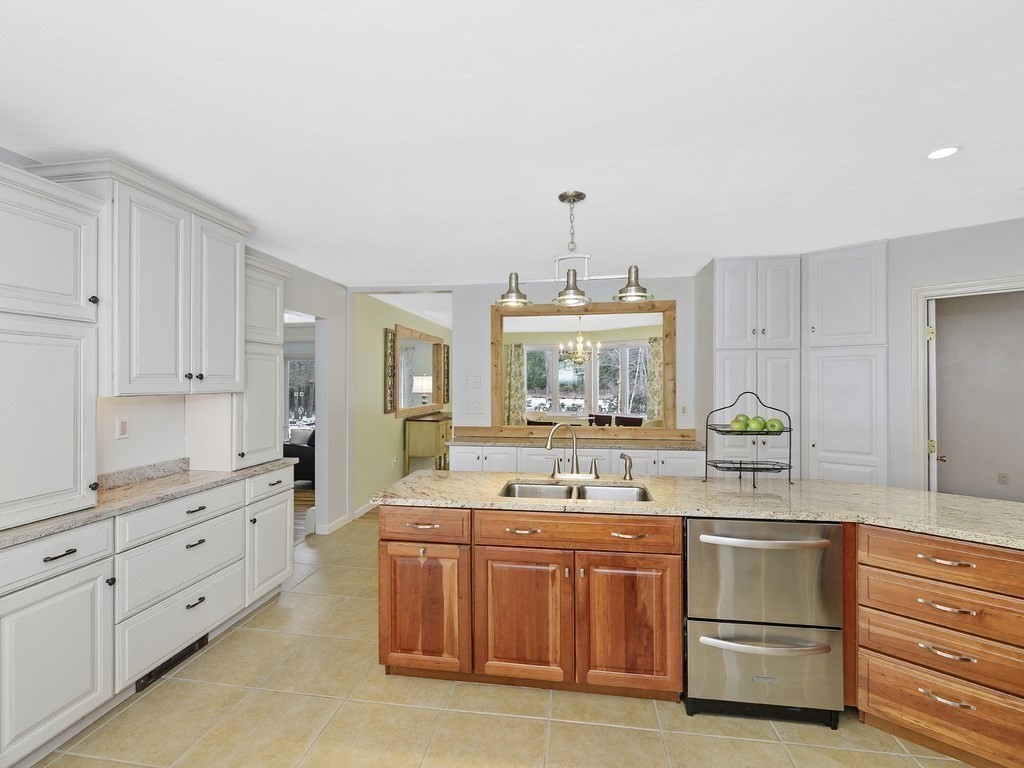 23 Patricia Road Westminster, MA 01473 - Photo 20 of 40