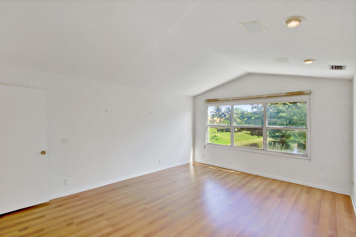 23322 La Vida Way Boca Raton, FL 33433 - Photo 19 of 28 23322 La Vida Way Boca Raton-large-019-1