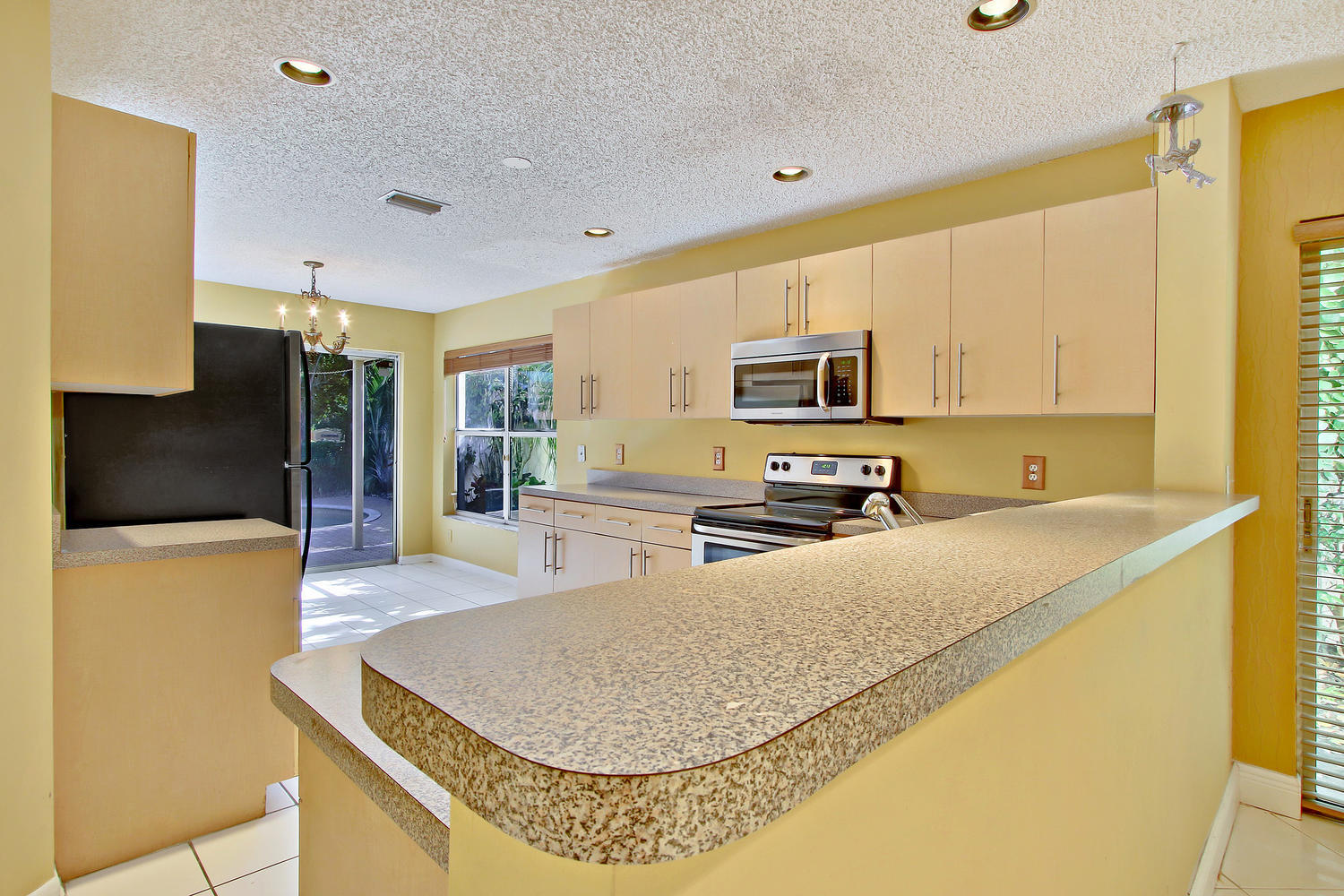 23322 La Vida Way Boca Raton, FL 33433 - Photo 9 of 28 23322 La Vida Way Boca Raton-large-010-2
