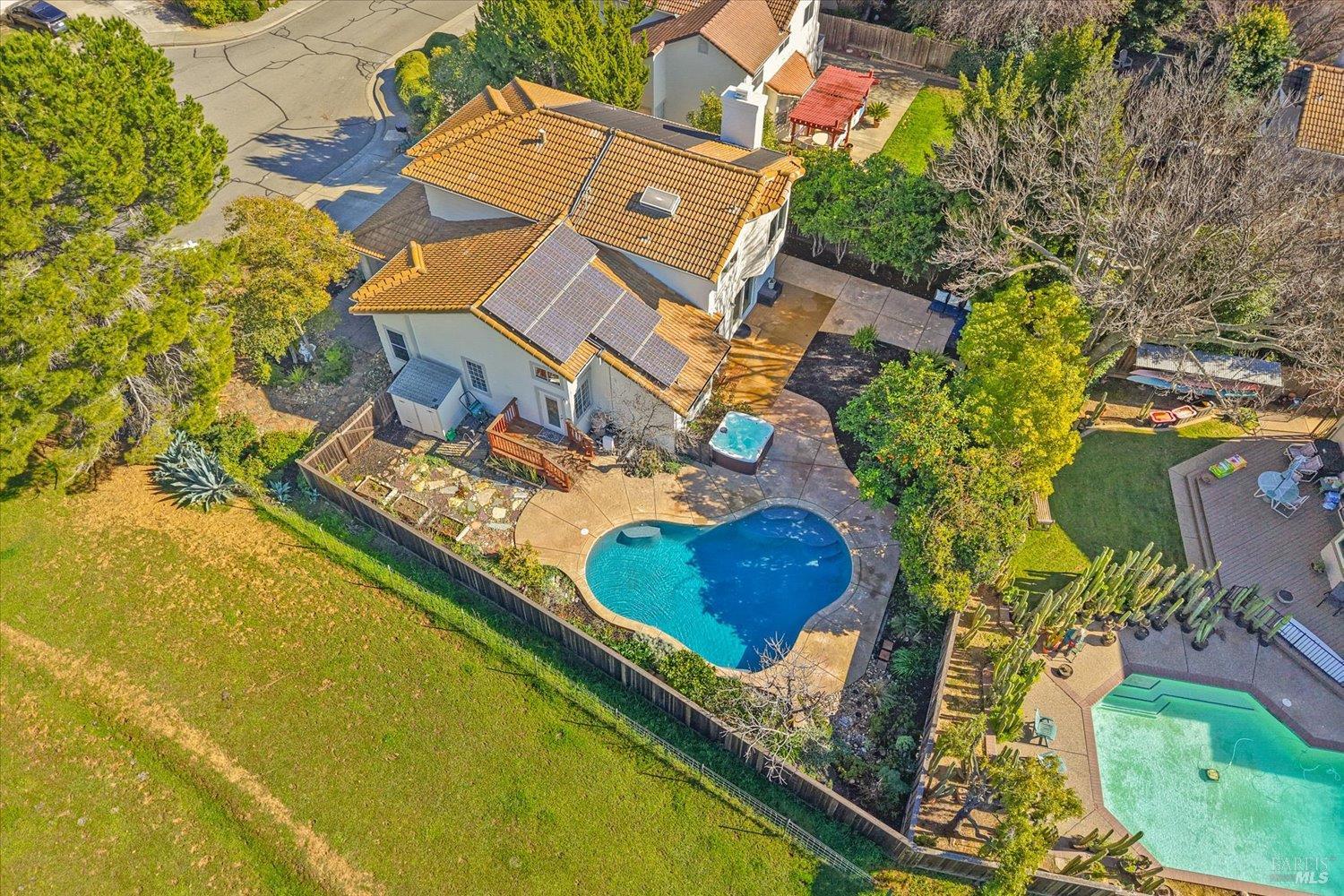 3327 Colonial Court Fairfield, CA 94534 - Photo 1 of 64