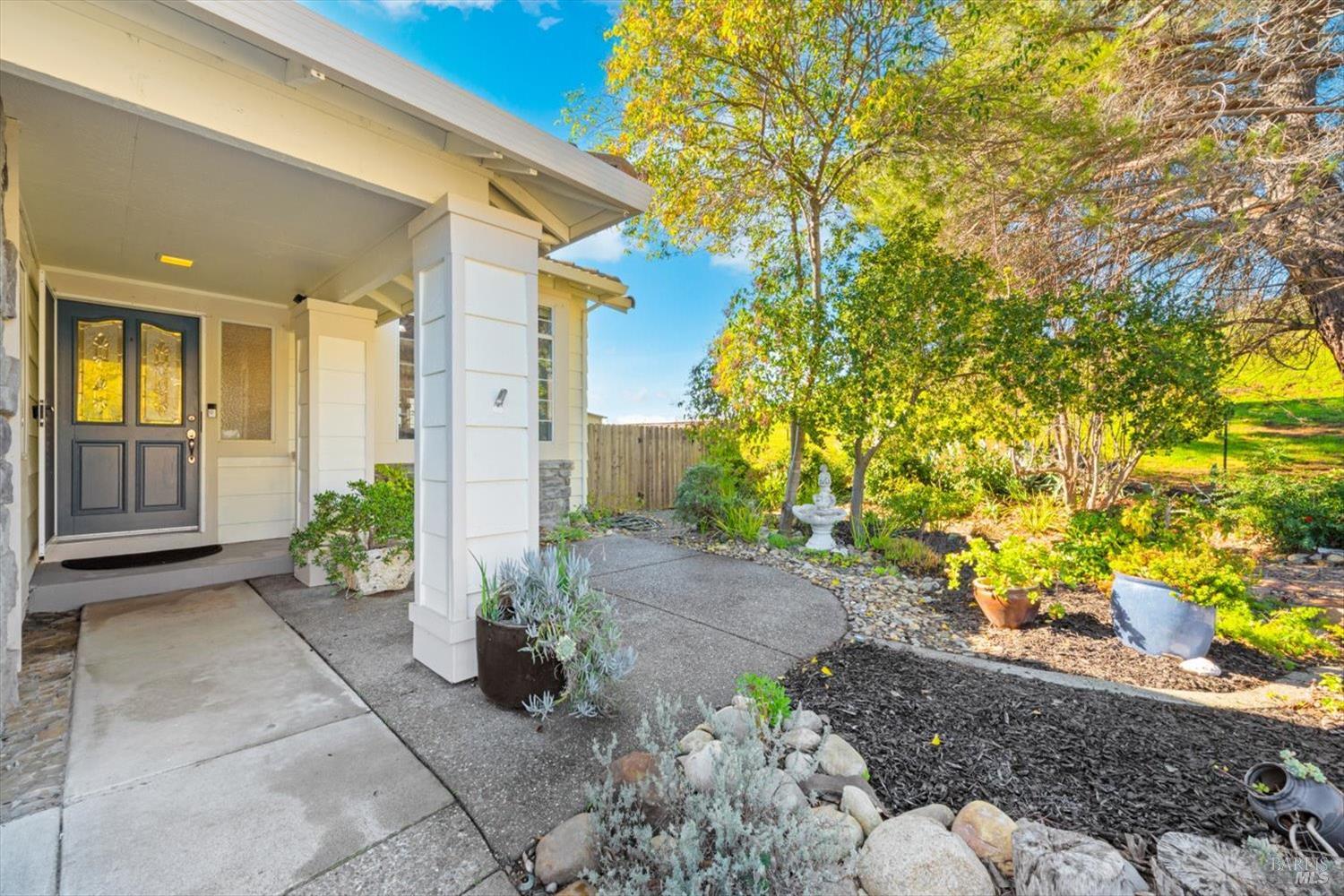 3327 Colonial Court Fairfield, CA 94534 - Photo 12 of 64