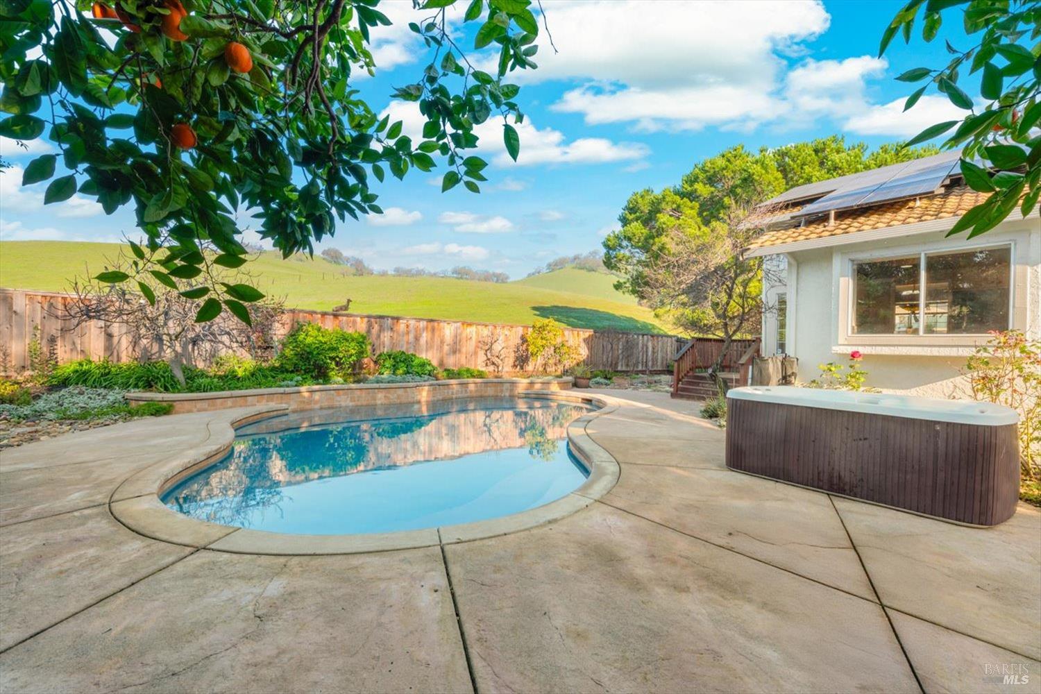 3327 Colonial Court Fairfield, CA 94534 - Photo 2 of 64