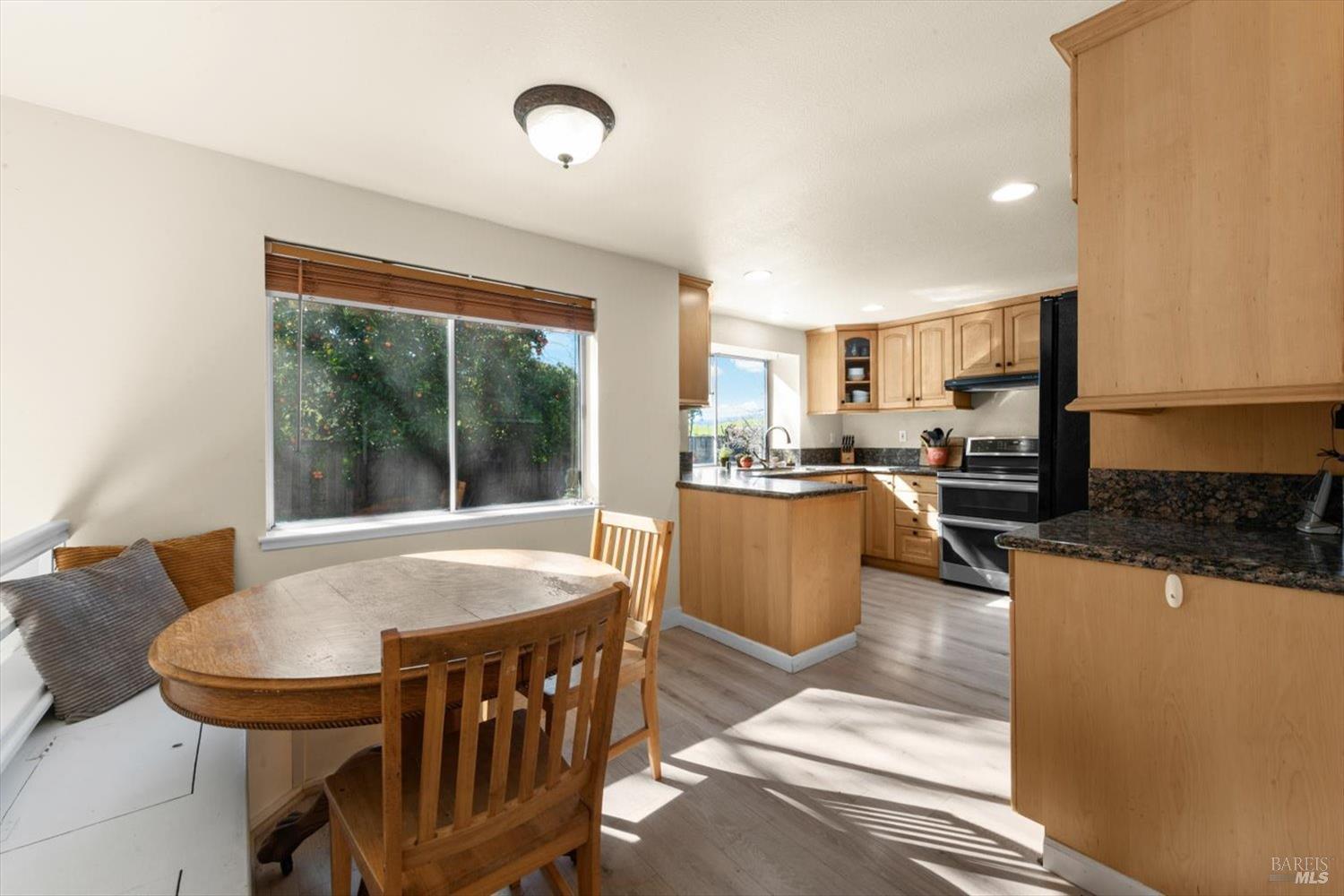 3327 Colonial Court Fairfield, CA 94534 - Photo 21 of 64