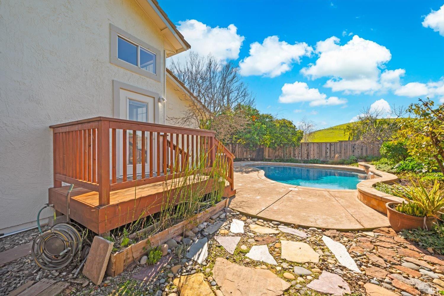 3327 Colonial Court Fairfield, CA 94534 - Photo 48 of 64