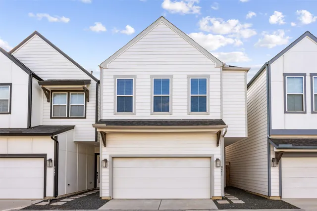 $2,300 | 8451 Berry Brush Lane, Houston, TX 77022