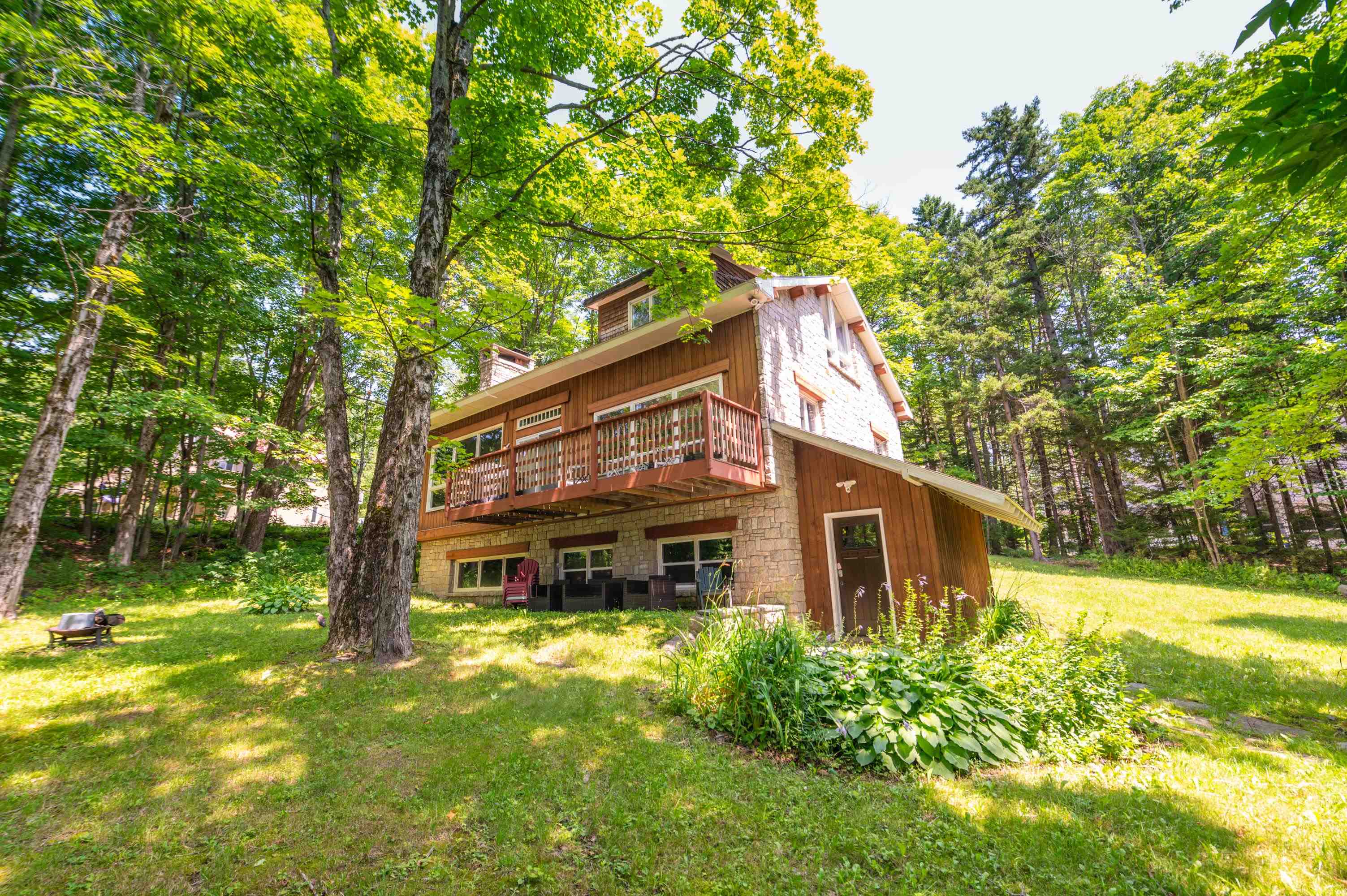 10 Lower Highlands Road West Dover, VT 05356 - Photo 1 of 35 Gallery Image 1