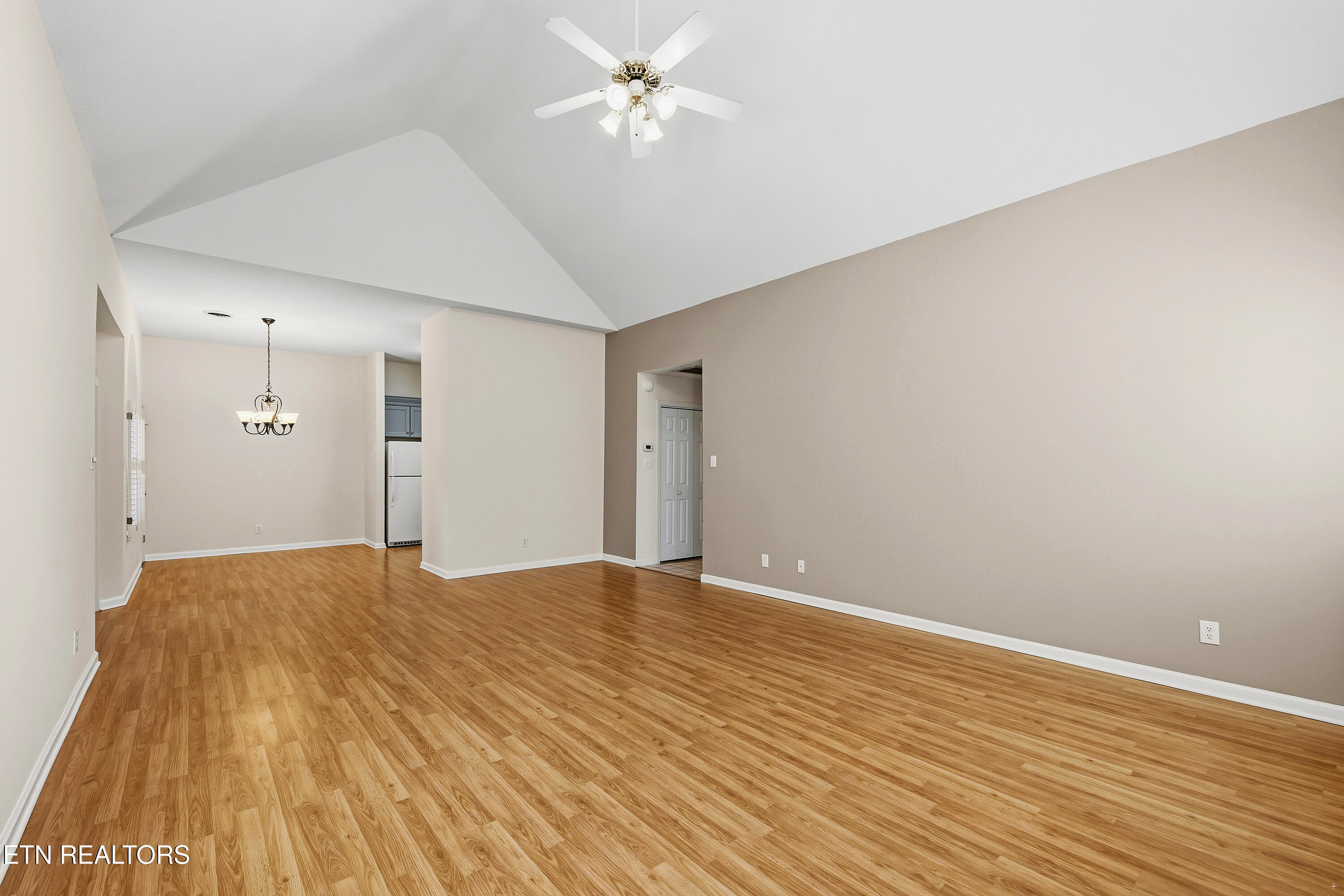 3425 Laurel View Road Knoxville, TN 37917 - Photo 11 of 21 Positive Perceptions-6