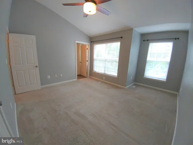 $2,600 | 8 Harbour Heights Drive, Annapolis, MD 21401