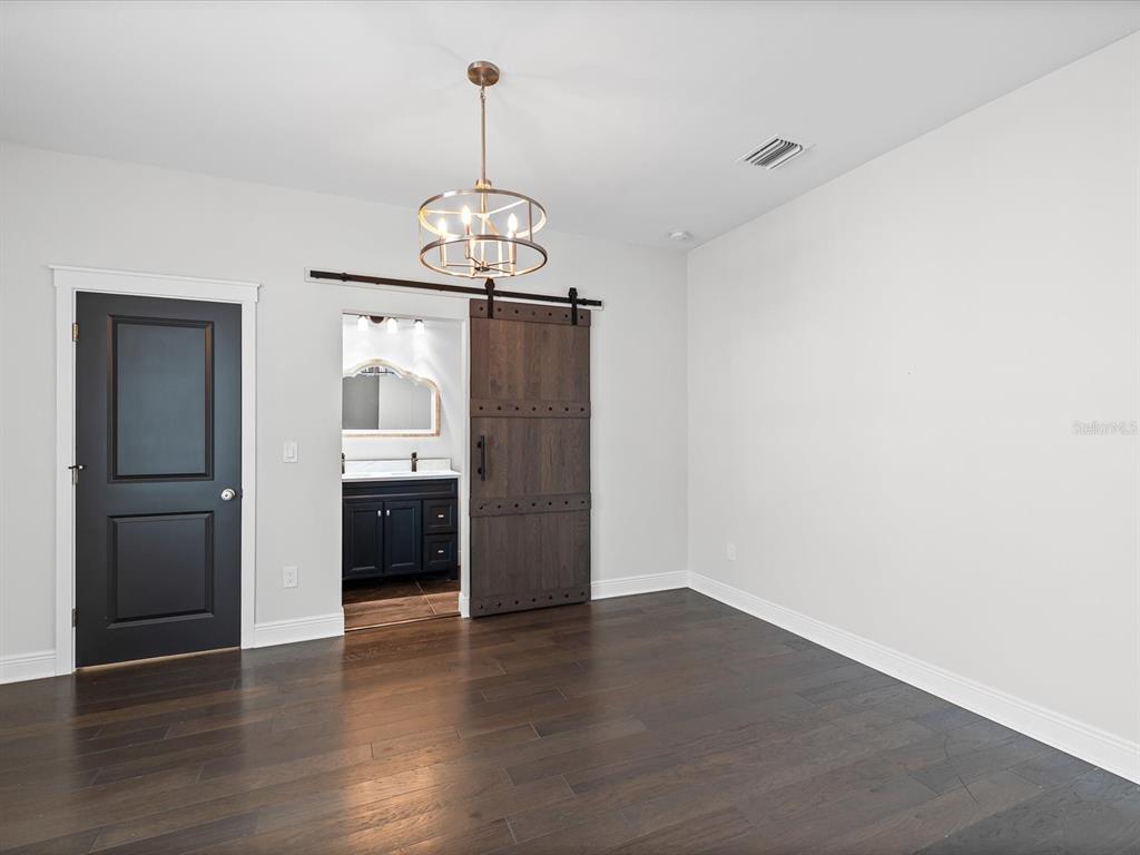 2107 West Cherry Street Tampa, FL 33607 - Photo 5 of 14