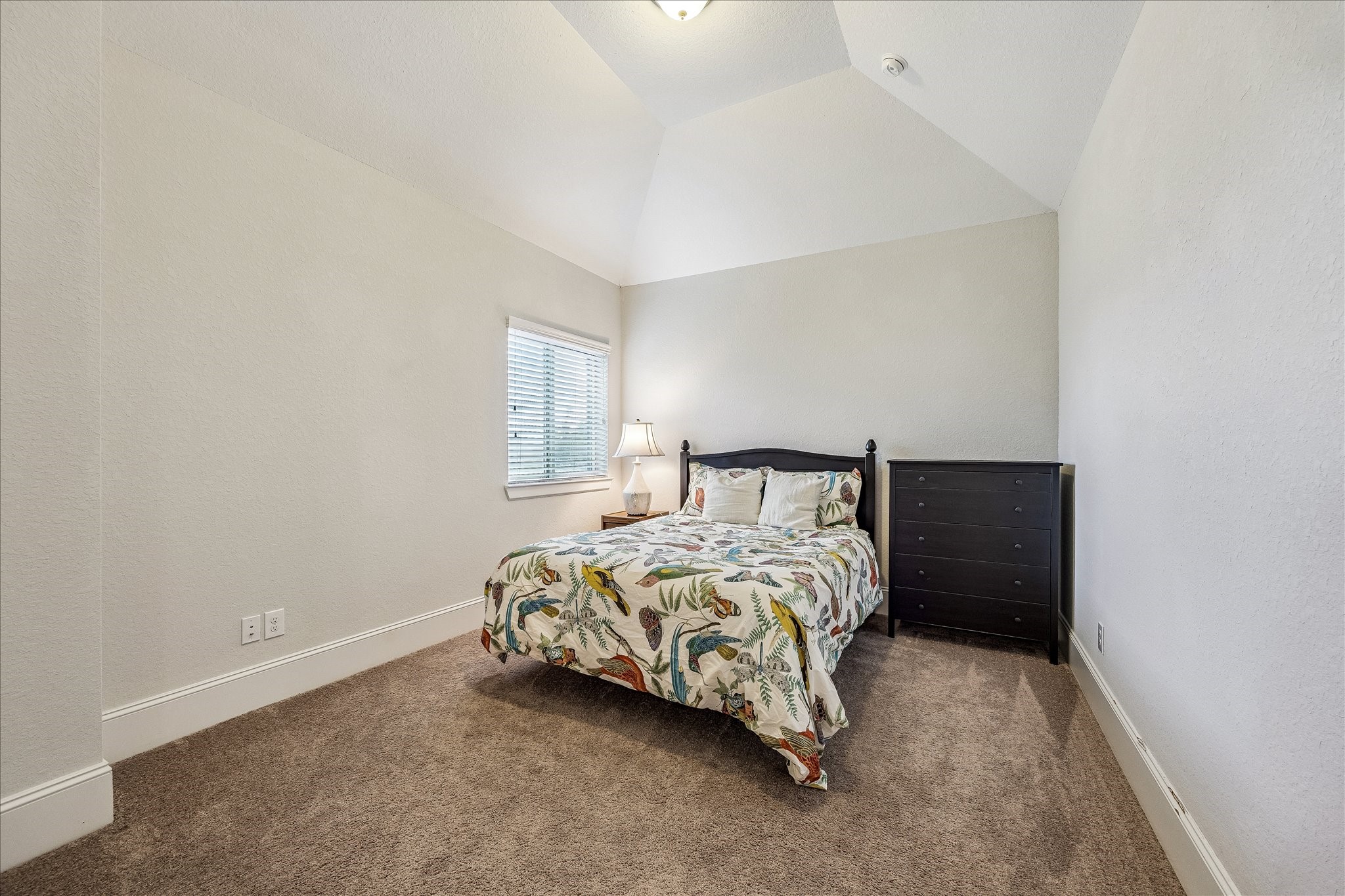 1607 Pinot Circle Houston, TX 77055 - Photo 32 of 43