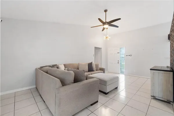 $345,000 | 110 Baywest Drive, Orlando, FL 32835