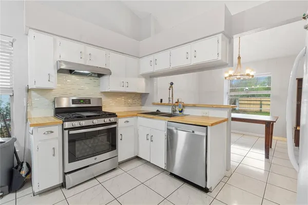 $345,000 | 110 Baywest Drive, Orlando, FL 32835