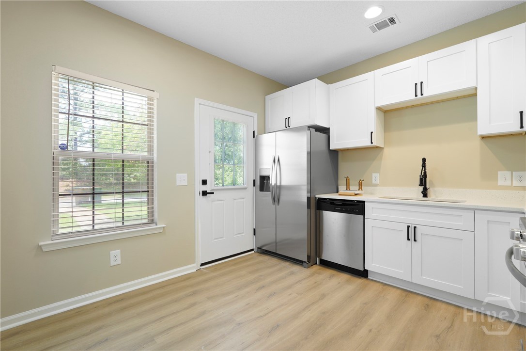 111 Coach House Square Pooler, GA 31322 - Photo 8 of 42