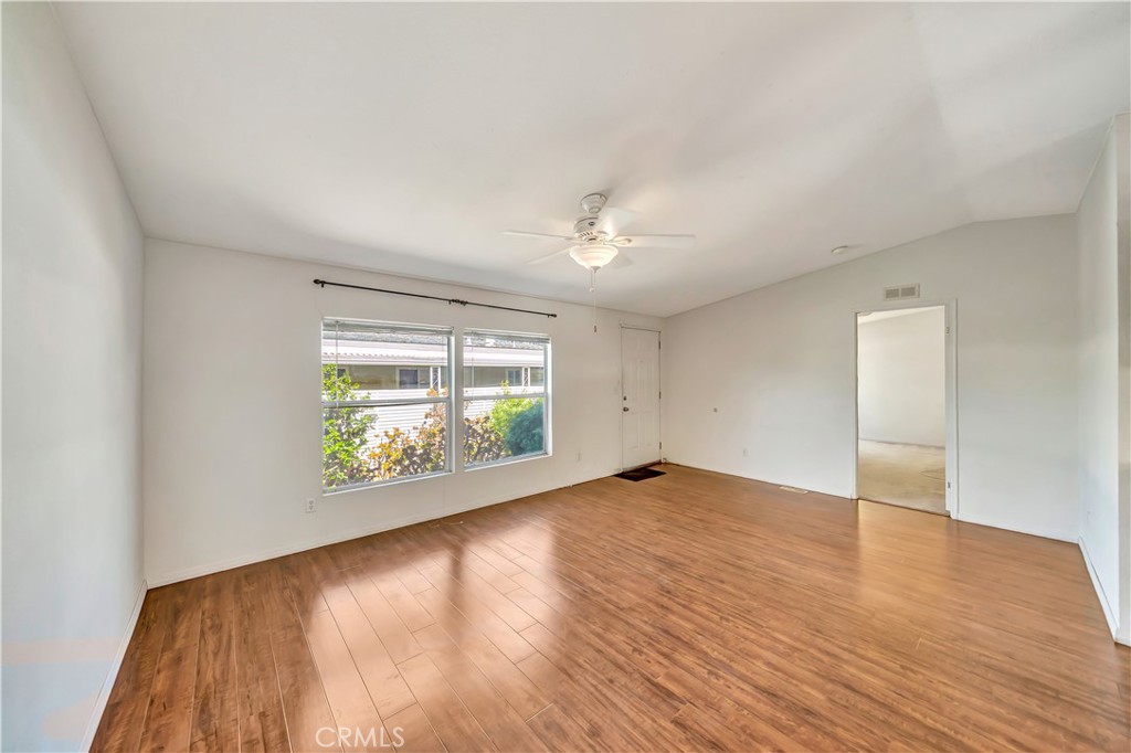 24 Gitana Avenue, Unit 164 Camarillo, CA 93012 - Photo 5 of 52