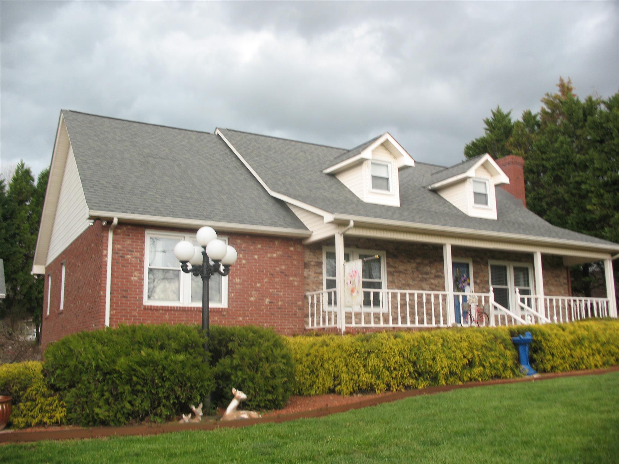 1061 Sharp Springs Road Winchester, TN 37398 - Photo 1 of 27 Gallery Image 1