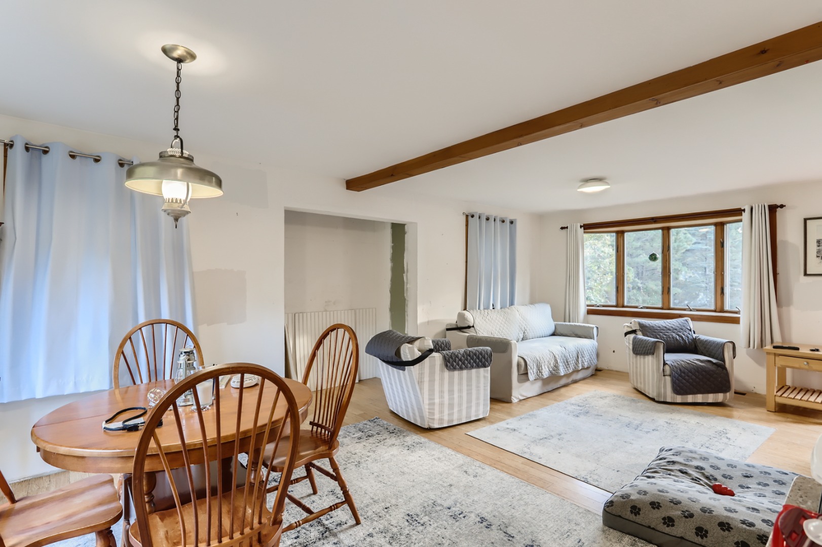 9 Duarte Circle Edgartown, MA 02539 - Photo 8 of 25 open living room