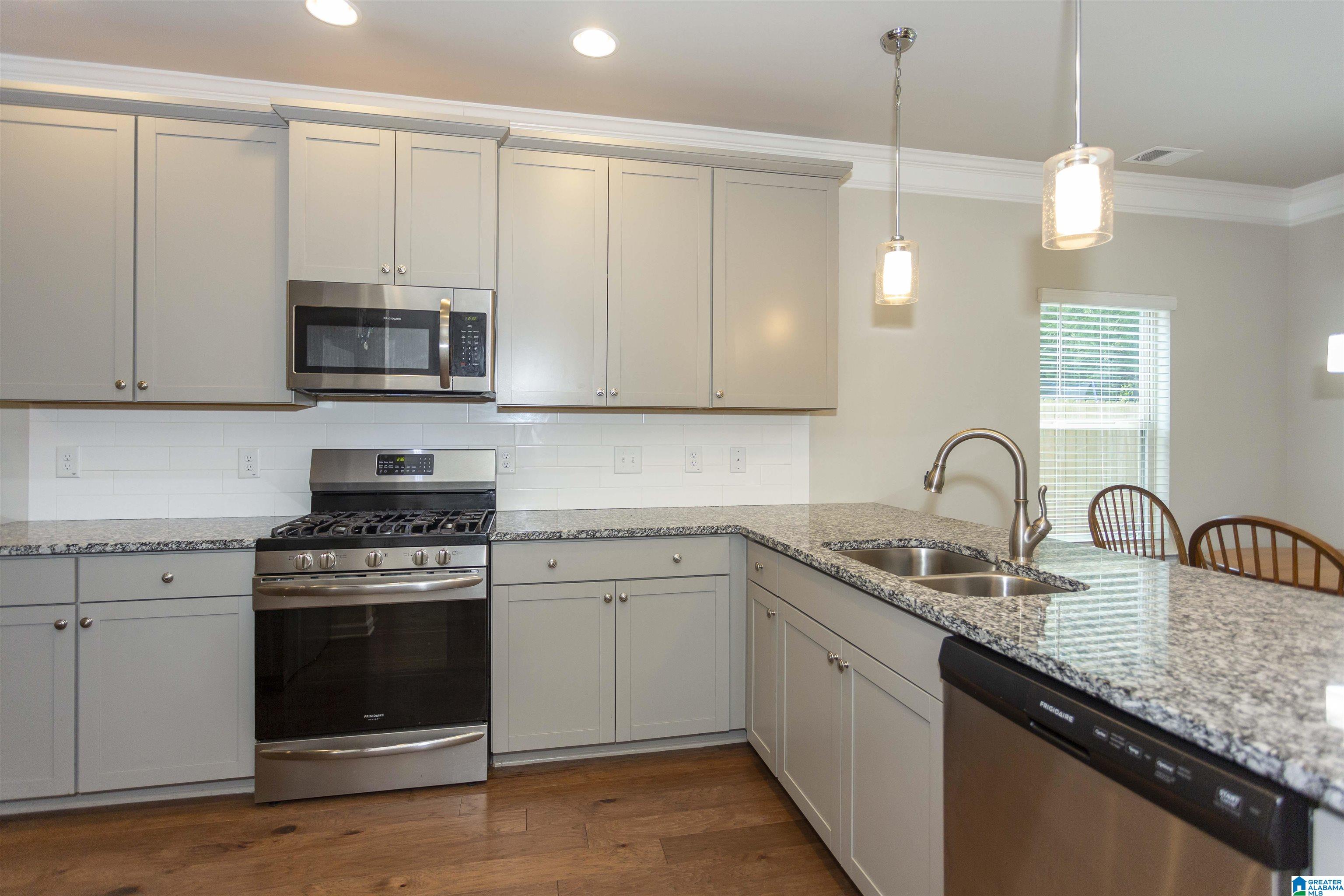 170 Lake Ridge Drive Trussville, AL 35173 - Photo 7 of 38
