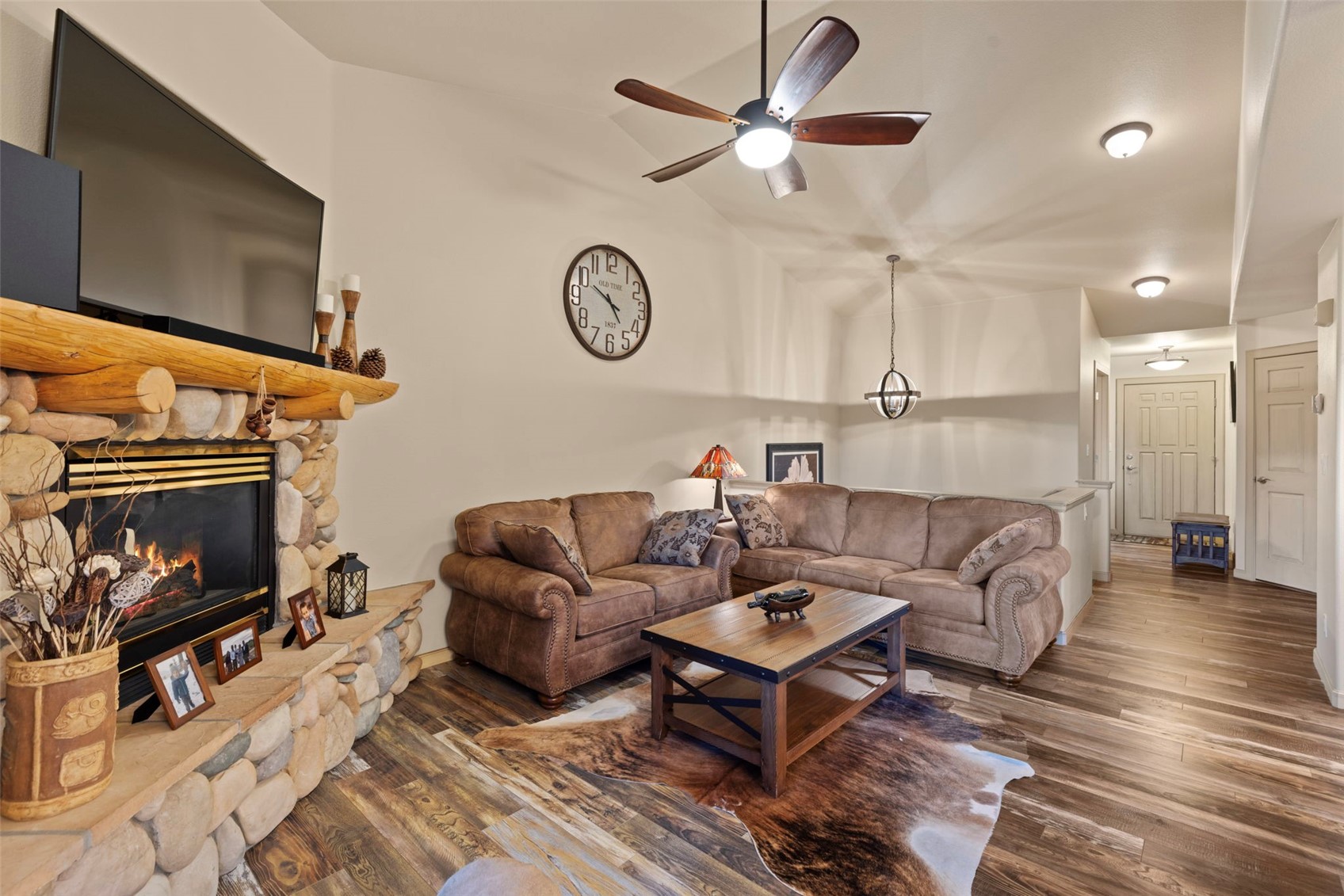 85 Lookout Ridge Drive, Unit 85 Dillon, CO 80435 - Photo 10 of 37