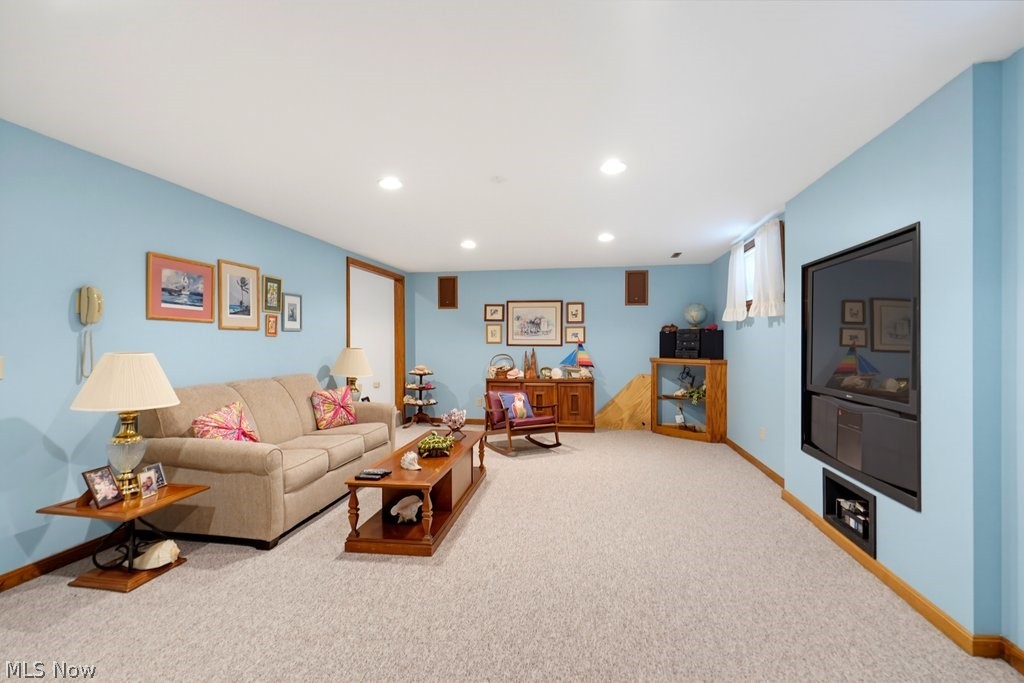 18079 Davis Road Dalton, OH 44618 - Photo 31 of 47 Gallery Image 31
