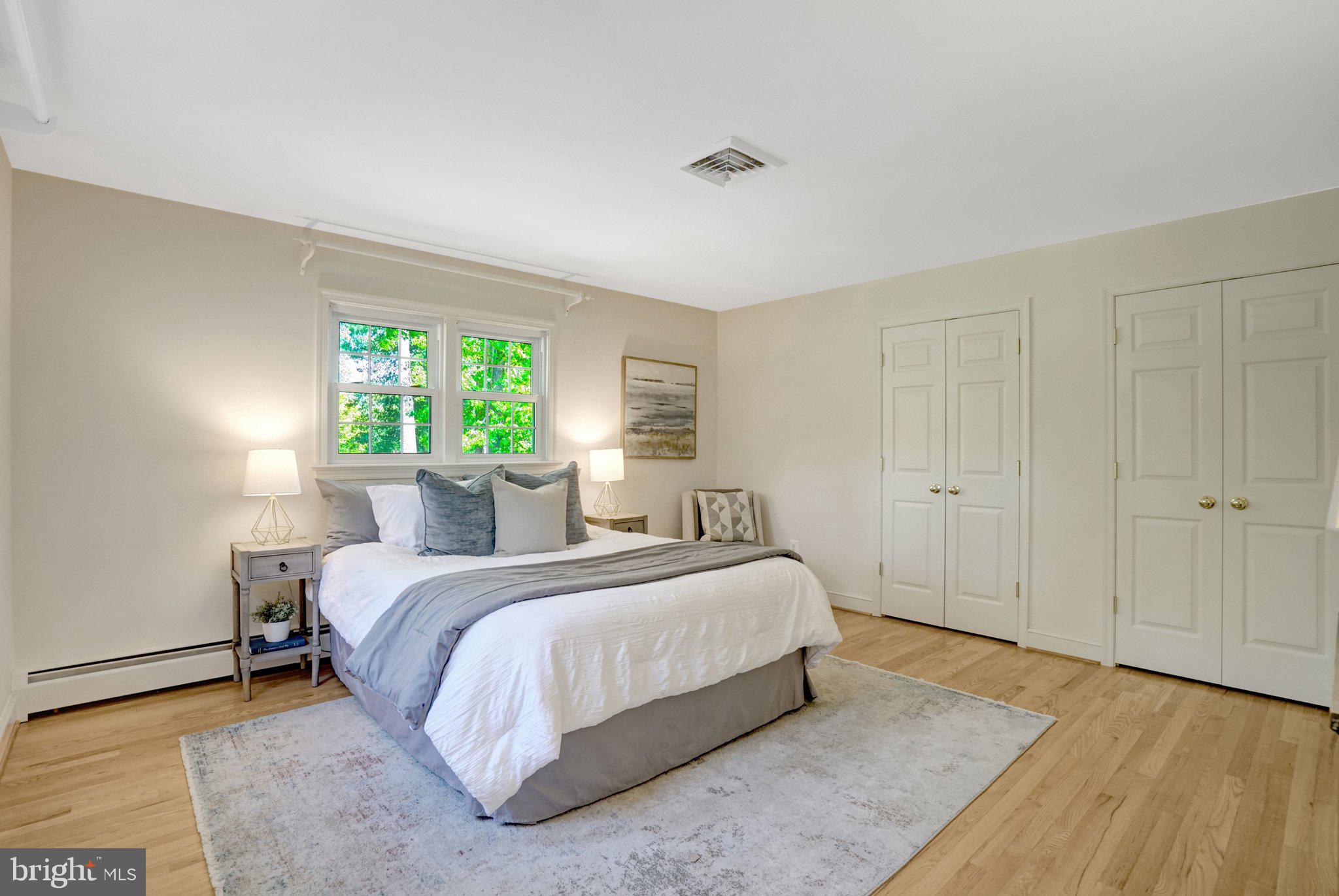 4409 Ferry Landing Road Alexandria, VA 22309 - Photo 33 of 68 Primary bedroom/upper level