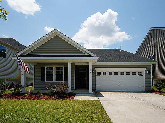 327 Bracken Fern Road Moncks Corner, SC 29461 - Photo 1 of 36 01