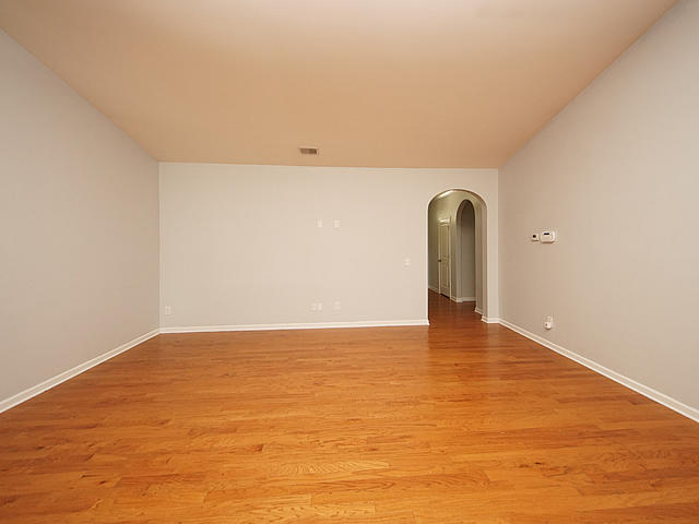 327 Bracken Fern Road Moncks Corner, SC 29461 - Photo 4 of 36 04