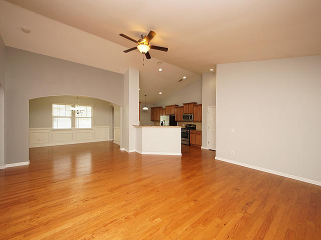327 Bracken Fern Road Moncks Corner, SC 29461 - Photo 6 of 36 06