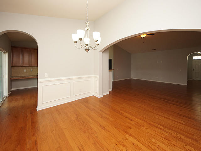 327 Bracken Fern Road Moncks Corner, SC 29461 - Photo 8 of 36 08