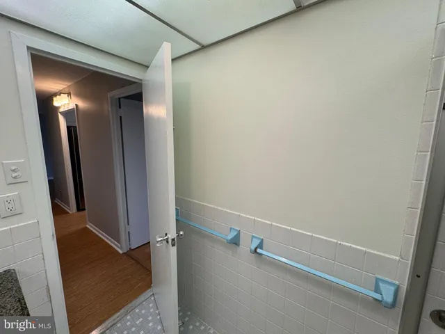 $215,000 | 1001 City Avenue, Unit ED715, Wynnewood, PA 19096