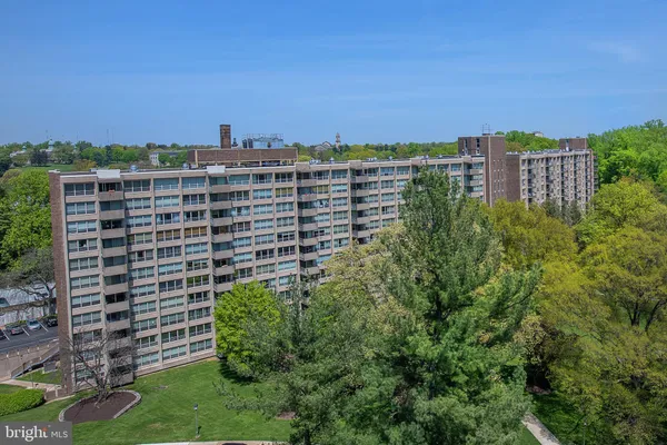 $179,900 | 1001 City Avenue, Unit ED715, Wynnewood, PA 19096