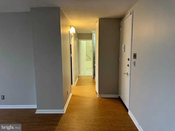 $179,900 | 1001 City Avenue, Unit ED715, Wynnewood, PA 19096