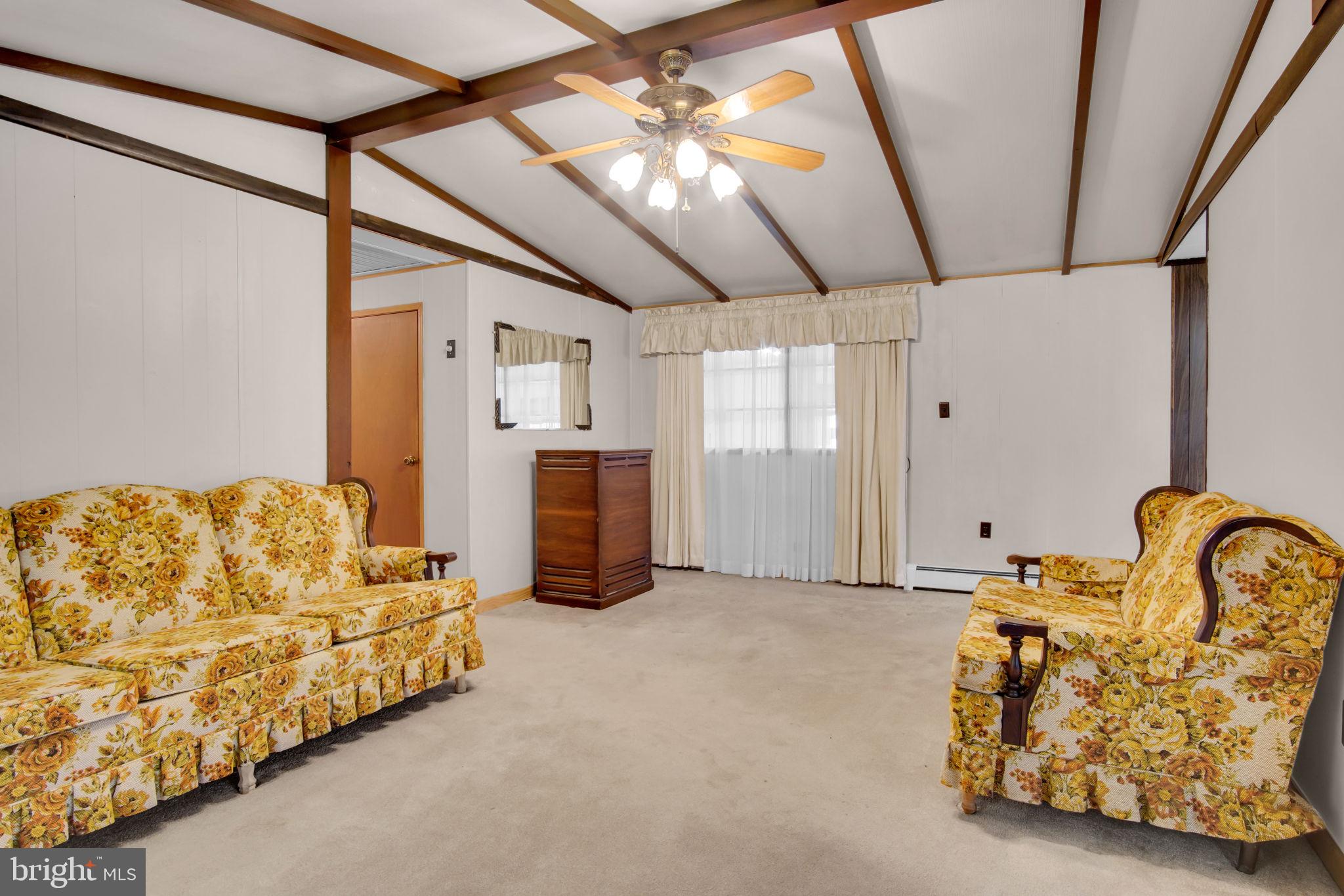 1287 West Springfield Road Seven Valleys, PA 17360 - Photo 23 of 51 living room