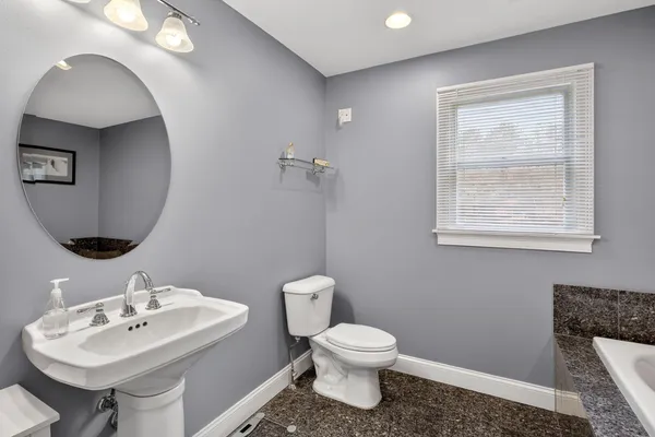 $825,000 | 98 Sandwich Road, East Falmouth, MA 02536