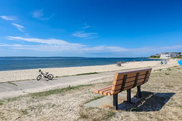 $825,000 | 98 Sandwich Road, East Falmouth, MA 02536